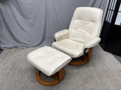 CHAIRWORKS Vintage Ivory Scandinavian Style Stressfree Recliner w/ Ottoman