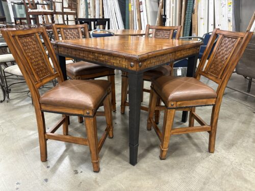 KING METAL Tall Rustic Extendable Dining Set with Four Stools