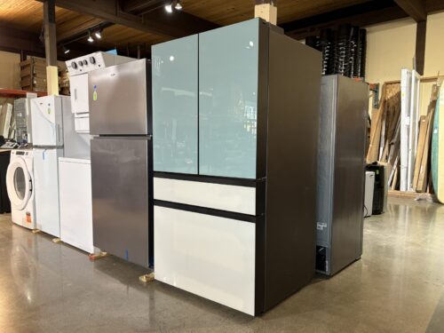 NEW! SAMSUNG Bespoke 4-Door French Door Refrigerator - Morning Blue & White Glass Model # RF29BB86004MAA 28.8 CF