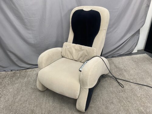 HUMAN TOUCH IJoy Small Massage/Gaming Chair